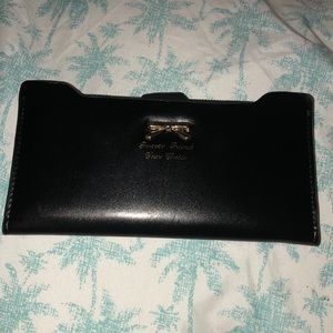 Classic black wallet